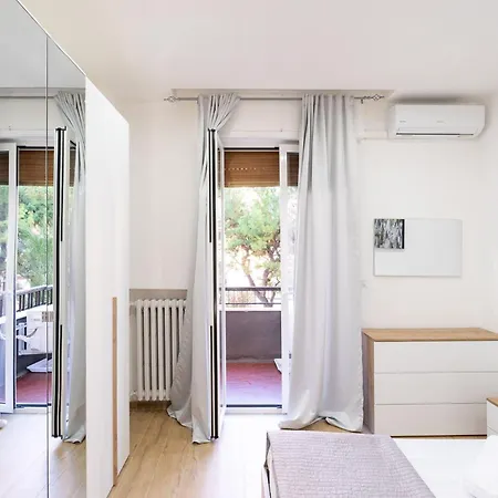 Apartament Mika Mare